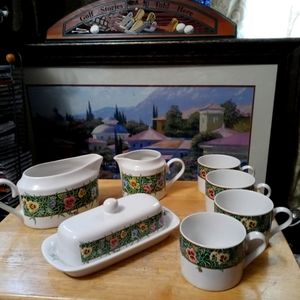 International Tableworks Creamer,Gravy Boat Pitcher,4 Cups,Butter Dish.🍲🍜🍛🍝